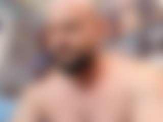 HugeMuscles's Live Sex Cam Show