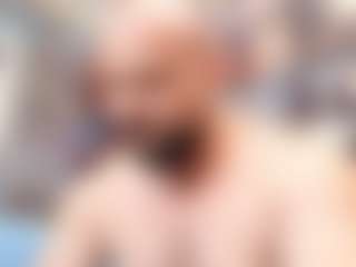 HugeMuscles's Live Sex Cam Show