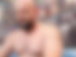 HugeMuscles's Live Sex Cam Show
