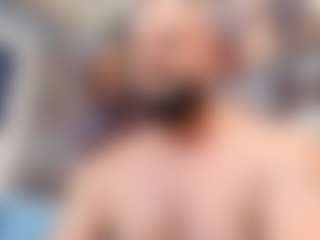 HugeMuscles's Live Sex Cam Show