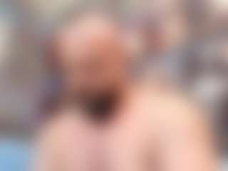 HugeMuscles's Live Sex Cam Show