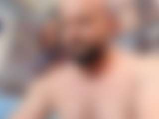 HugeMuscles's Live Sex Cam Show