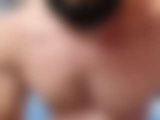 HugeMuscles's Live Sex Cam Show