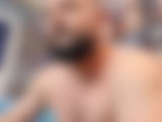 HugeMuscles's Live Sex Cam Show