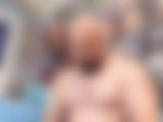 HugeMuscles's Live Sex Cam Show