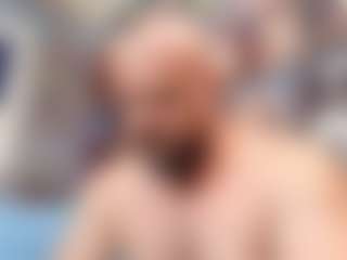 HugeMuscles's Live Sex Cam Show