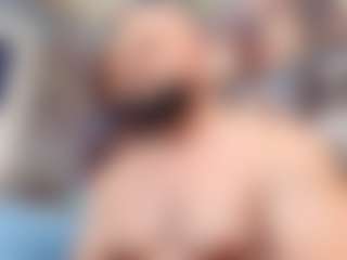 HugeMuscles's Live Sex Cam Show
