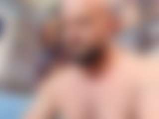 HugeMuscles's Live Sex Cam Show