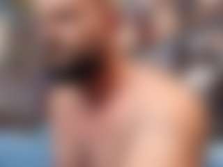 HugeMuscles's Live Sex Cam Show