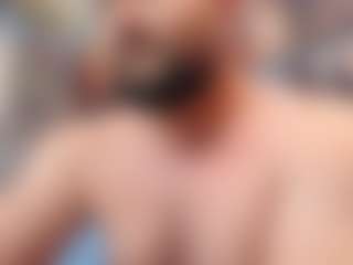 HugeMuscles's Live Sex Cam Show