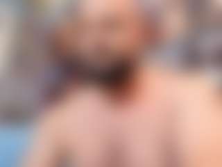 HugeMuscles's Live Sex Cam Show