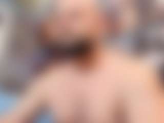 HugeMuscles's Live Sex Cam Show