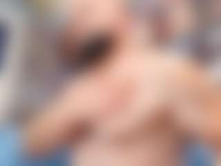 Live-sekscamshow van HugeMuscles