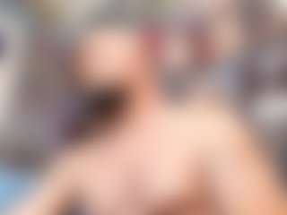 HugeMuscles's Live Sex Cam Show