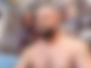 HugeMuscles's Live Sex Cam Show