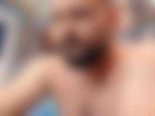 HugeMuscles's Live Sex Cam Show