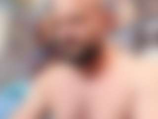 HugeMuscles's Live Sex Cam Show