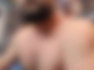 HugeMuscles's Live Sex Cam Show