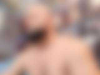 HugeMuscles's Live Sex Cam Show