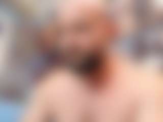 HugeMuscles's Live Sex Cam Show