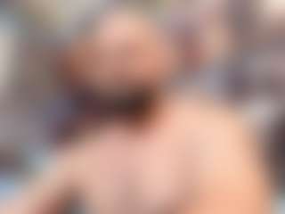 Cam Show en direct de HugeMuscles