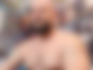 HugeMuscles's Live Sex Cam Show