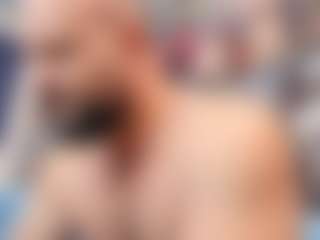 HugeMuscles's Live Sex Cam Show