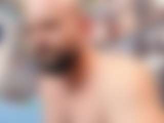 HugeMuscles's Live Sex Cam Show