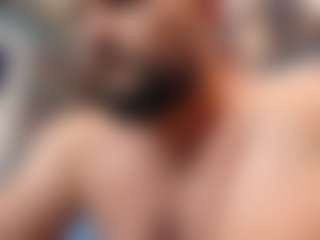 HugeMuscles's Live Sex Cam Show