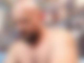 HugeMuscles's Live Sex Cam Show