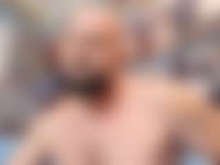 HugeMuscles's Live Sex Cam Show