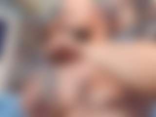 HugeMuscles's Live Sex Cam Show