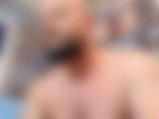 HugeMuscles's Live Sex Cam Show