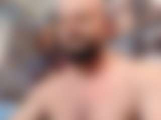 HugeMuscles's Live Sex Cam Show