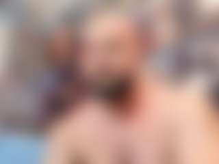 HugeMuscles's Live Sex Cam Show