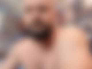 HugeMuscles's Live Sex Cam Show