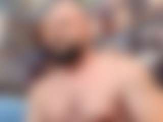 HugeMuscles's Live Sex Cam Show