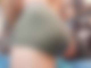 HugeMuscles's Live Sex Cam Show