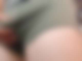 HugeMuscles's Live Sex Cam Show