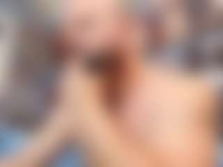 HugeMuscles's Live Sex Cam Show