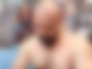 HugeMuscles's Live Sex Cam Show