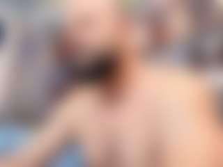 HugeMuscles's Live Sex Cam Show