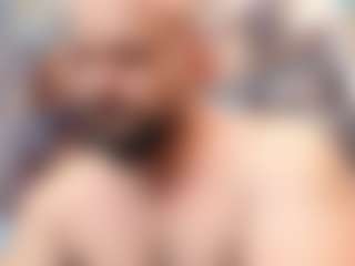 HugeMuscles's Live Sex Cam Show
