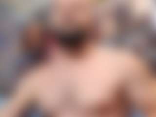 HugeMuscles's Live Sex Cam Show