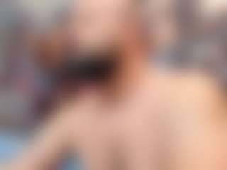 HugeMuscles's Live Sex Cam Show