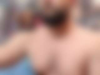 HugeMuscles's Live Sex Cam Show