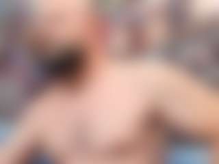 HugeMuscles's Live Sex Cam Show