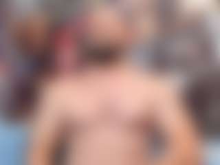 HugeMuscles's Live Sex Cam Show