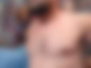 HugeMuscles's Live Sex Cam Show