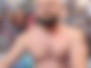 HugeMuscles's Live Sex Cam Show